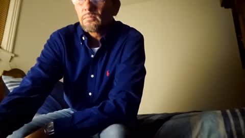 Snapshot of anonychris chatting on 10/30/25, 12:23 AnonaChris online show from 10/30/25, 12:23