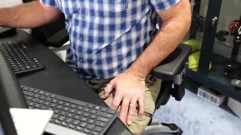 D online show from 10/22/25, 01:00