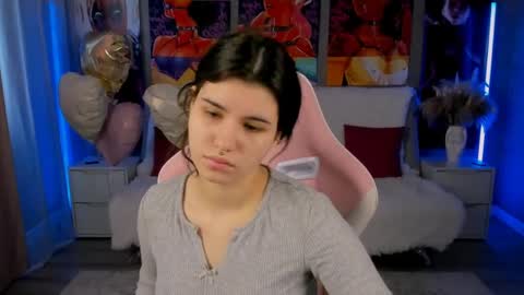 Anora online show from 03/25/26, 08:31