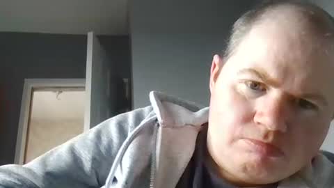 Snapshot of ansem1143 chatting on 09/15/25, 03:01 ansem1143 online show from 09/15/25, 03:01