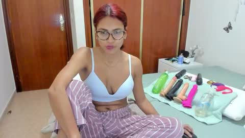anthonela_hotsex online show from 02/19/26, 10:33