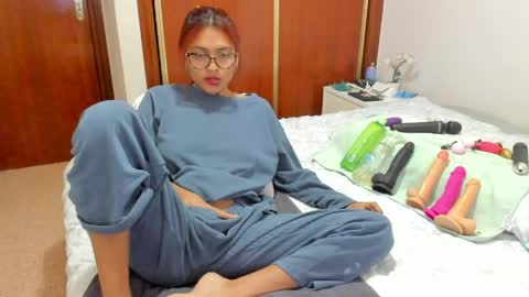 anthonela_hotsex online show from 04/11/26, 10:52