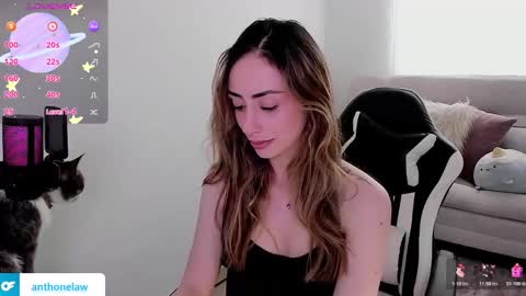 Anthonela online show from 12/17/25, 05:30