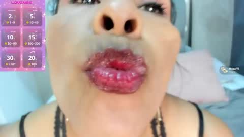 Snapshot of anthonelaa__ chatting on 06/15/26, 02:08 Anthonelaa online show from 06/15/26, 02:08