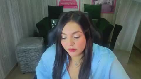 Snapshot of anthonella_stone_t chatting on 06/27/26, 12:22 Anthonella online show from 06/27/26, 12:22