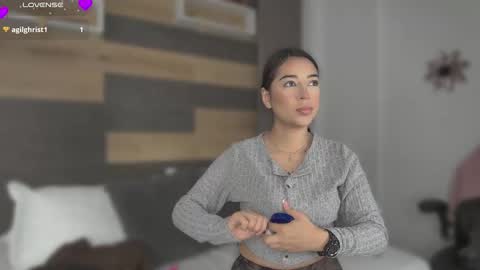 Anthonella Sweet online show from 11/14/25, 11:09