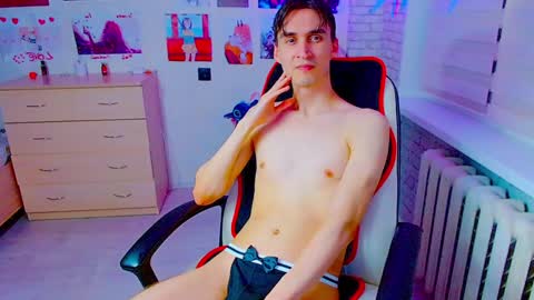 anthony_broown online show from 12/08/24, 09:19