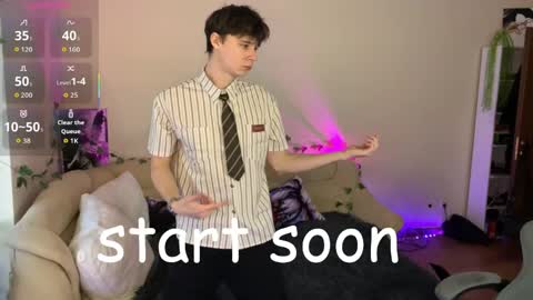 Snapshot of anthonycutie chatting on 05/10/26, 03:39 Anthony online show from 05/10/26, 03:39