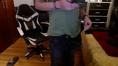 anthonydd106939583 online show from 04/29/26, 07:23