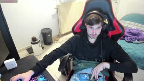 Anthony online show from 01/25/25, 04:13