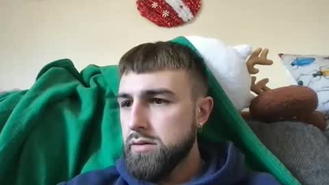 Snapshot of anthonym3 chatting on 12/12/24, 06:21 Ant online show from 12/12/24, 06:21