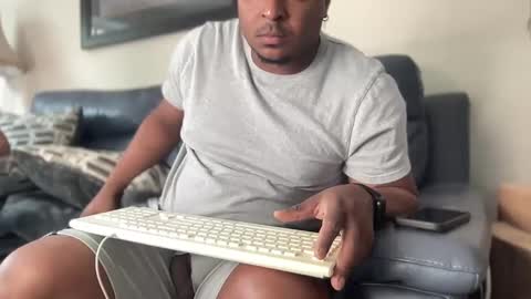 anthonyscreet online show from 09/28/25, 09:20