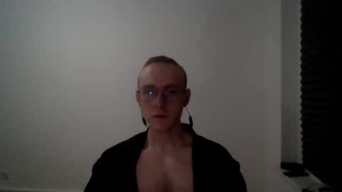 Snapshot of anthonythorn chatting on 09/08/25, 05:34 anthonythorn online show from 09/08/25, 05:34