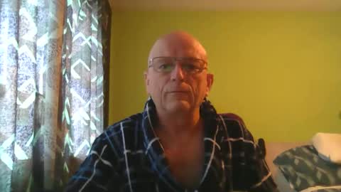 Snapshot of antmatt2025 chatting on 05/17/26, 08:45 antmatt2025 online show from 05/17/26, 08:45