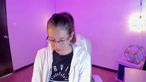 Antonella online show from 02/09/25, 12:08