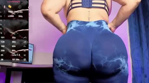 Snapshot of antonela85 chatting on 07/03/26, 01:12 antonella online show from 07/03/26, 01:12