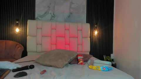 Snapshot of antonelasc chatting on 02/24/26, 08:18 Antonella online show from 02/24/26, 08:18