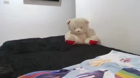 ANTONELLA WILLIAM  INDEPENDIENTE online show from 01/03/25, 02:08