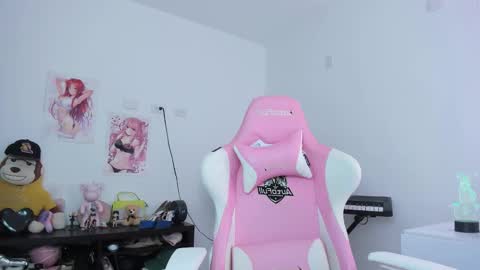 Antonella online show from 09/15/25, 11:05