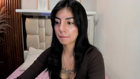 Antonella online show from 01/08/25, 02:25