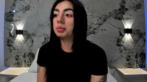 Antonella online show from 03/12/25, 08:08