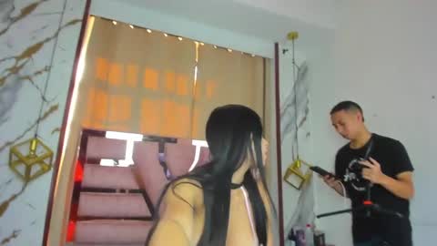 Snapshot of antonella_and_thiago_ chatting on 03/31/26, 01:33 antonella_and_thiago_ online show from 03/31/26, 01:33
