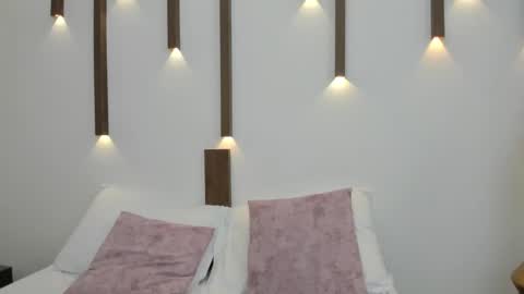 Snapshot of antonella_cutie_ chatting on 02/10/25, 03:32 A N T O N E L L A online show from 02/10/25, 03:32