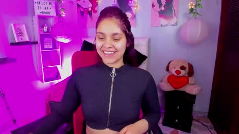    online show from 11/19/25, 01:00