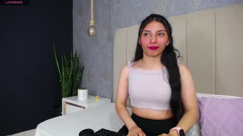 antonella_foxxxx online show from 03/07/25, 04:57