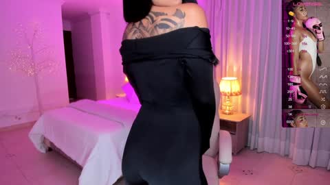  Antonella Grayy  online show from 01/10/25, 11:00