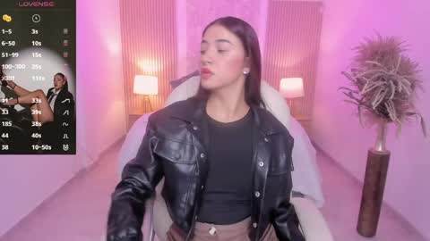  Antonella Grayy  online show from 04/23/26, 11:09