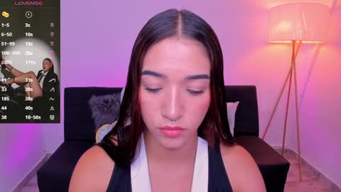 Snapshot of antonella_grayy chatting on 05/30/26, 09:45 Antonella Grayy online show from 05/30/26, 09:45