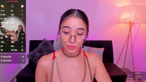 Snapshot of antonella_grayy chatting on 07/22/26, 03:48 Antonella Grayy online show from 07/22/26, 03:48