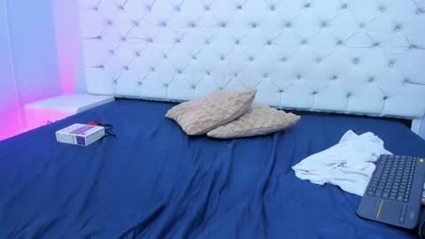 Snapshot of antonella_hotkiss chatting on 12/28/24, 06:49 Antonella online show from 12/28/24, 06:49