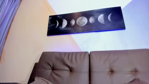 Snapshot of antonella_hotkiss chatting on 01/03/25, 06:55 Antonella online show from 01/03/25, 06:55