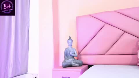 Snapshot of antonella_hotkiss chatting on 01/05/25, 07:17 Antonella online show from 01/05/25, 07:17