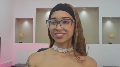 Antonella online show from 02/23/26, 12:24