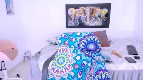 Snapshot of antonella_mcry chatting on 02/28/26, 10:38 antonella online show from 02/28/26, 10:38