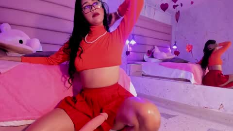 Snapshot of antonella_rossi24 chatting on 02/09/25, 10:54 Antonella Rossi online show from 02/09/25, 10:54