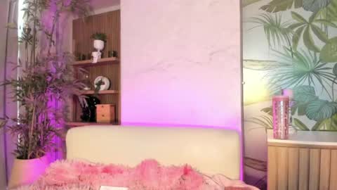 Antonella Rossi online show from 04/23/26, 08:22