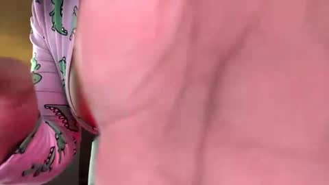 Snapshot of antonella_silva chatting on 11/06/25, 01:50 Anto online show from 11/06/25, 01:50