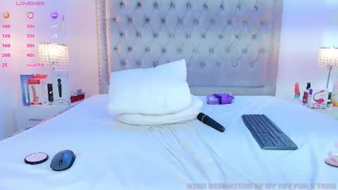 Antonella  online show from 12/02/25, 07:47