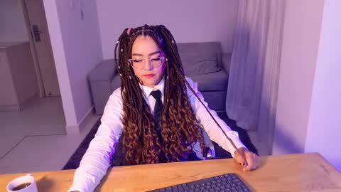 Antonella online show from 04/26/26, 01:36