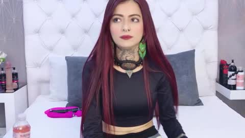 Snapshot of antonellaescudero chatting on 05/08/26, 04:40 AntonellaEscudero online show from 05/08/26, 04:40