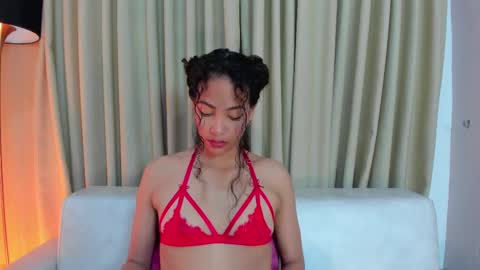 AntonellaHall  online show from 03/06/25, 11:58