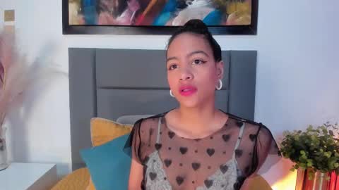 AntonellaHall  online show from 11/27/25, 12:29