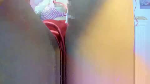 Snapshot of antonellakling_ chatting on 02/16/25, 03:27 ANTONELLA online show from 02/16/25, 03:27