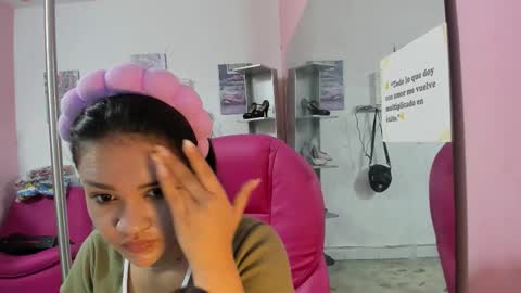 ANTONELLA online show from 01/12/26, 11:48