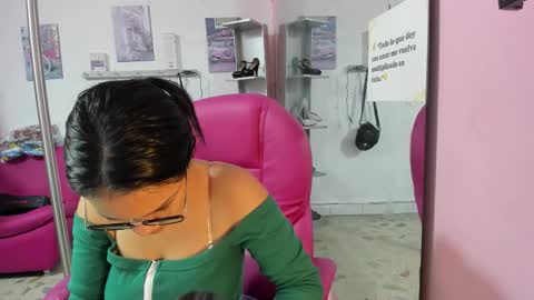 ANTONELLA online show from 01/13/26, 01:05