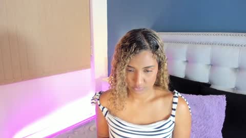 Snapshot of antonellaparker chatting on 02/07/25, 12:50 Sarah online show from 02/07/25, 12:50